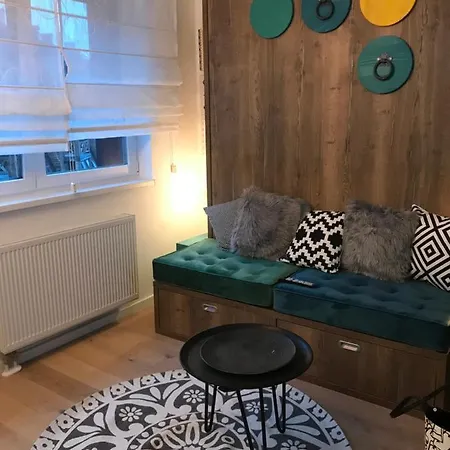 Olimpijska Kuca - A708 * Jahorina