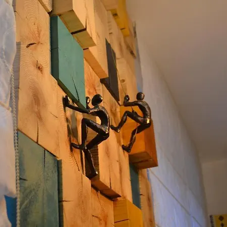 Olimpijska Kuca - A708 Jahorina